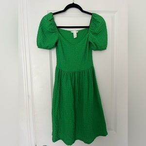 H and M mid length green dress
